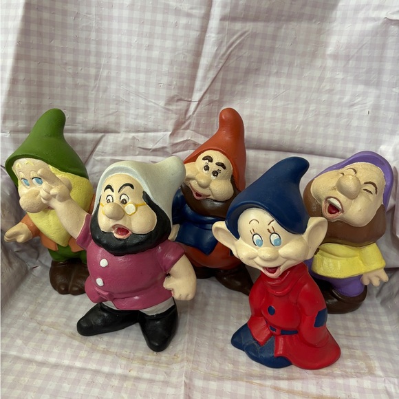 Vintage Ceramic Set of 5 Dwarves Disney Figurines Hand Painted - Picture 1 of 16